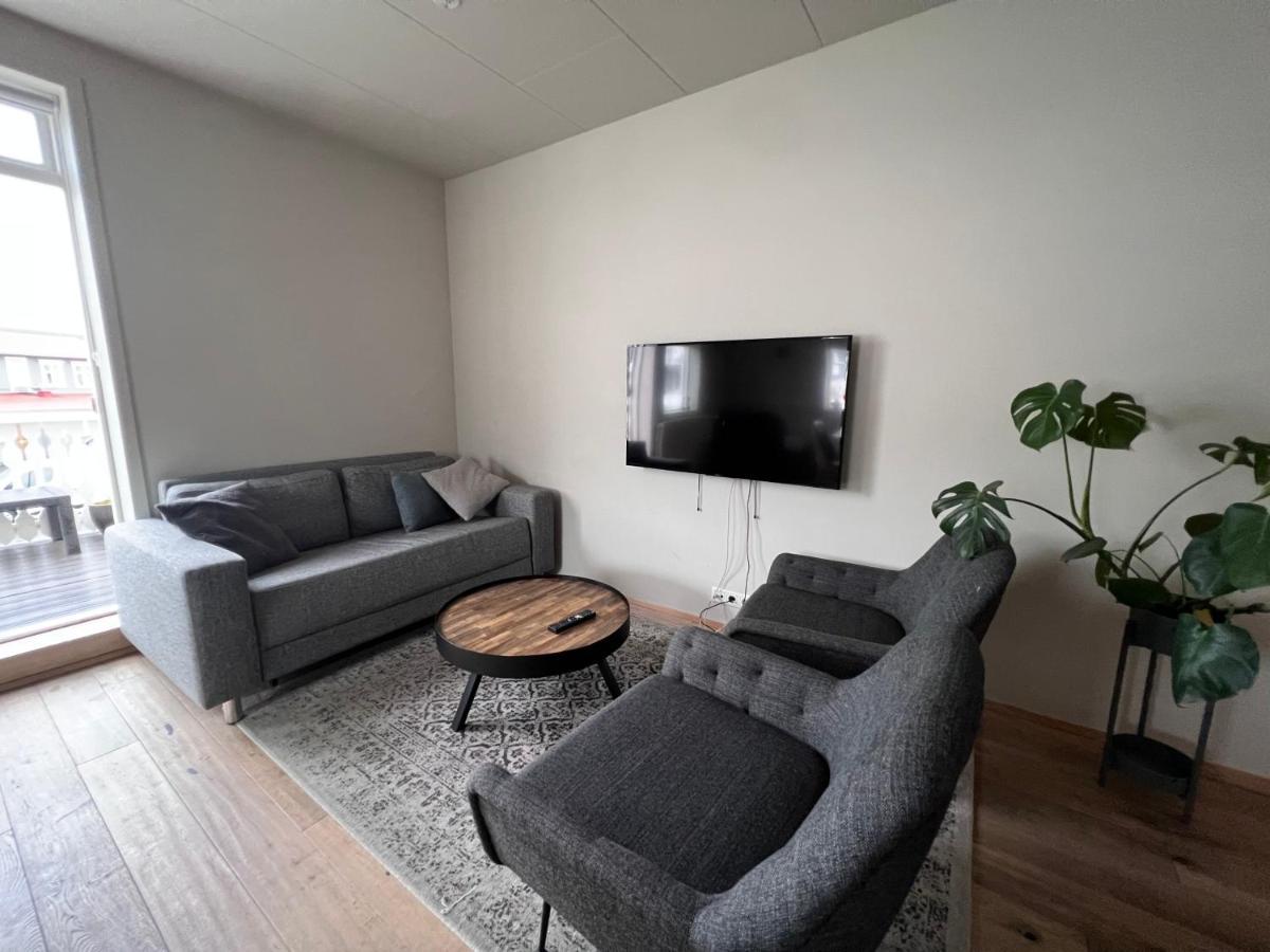 City Center Apartments Акурейрі Екстер'єр фото